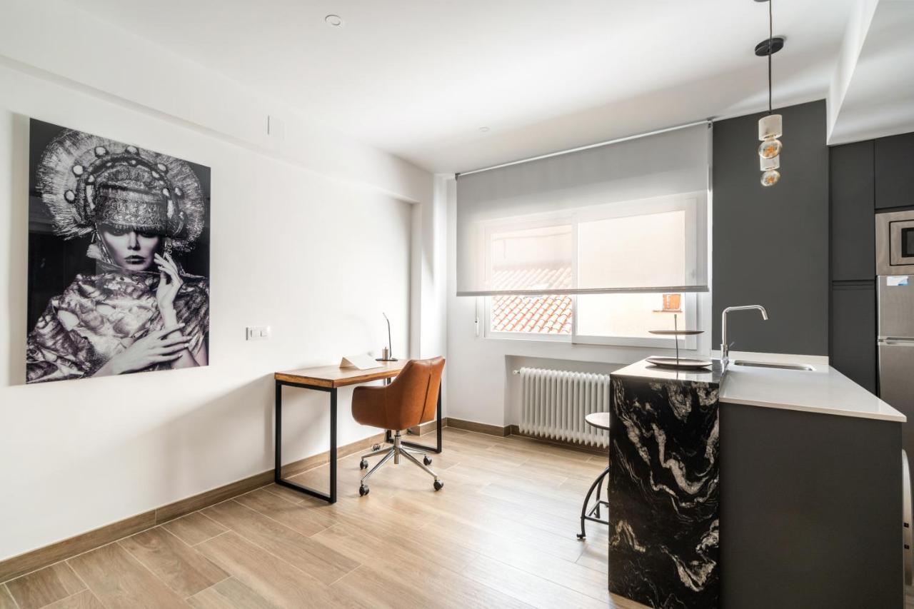 Magico Apartamento En El Centro Мадрид Екстериор снимка
